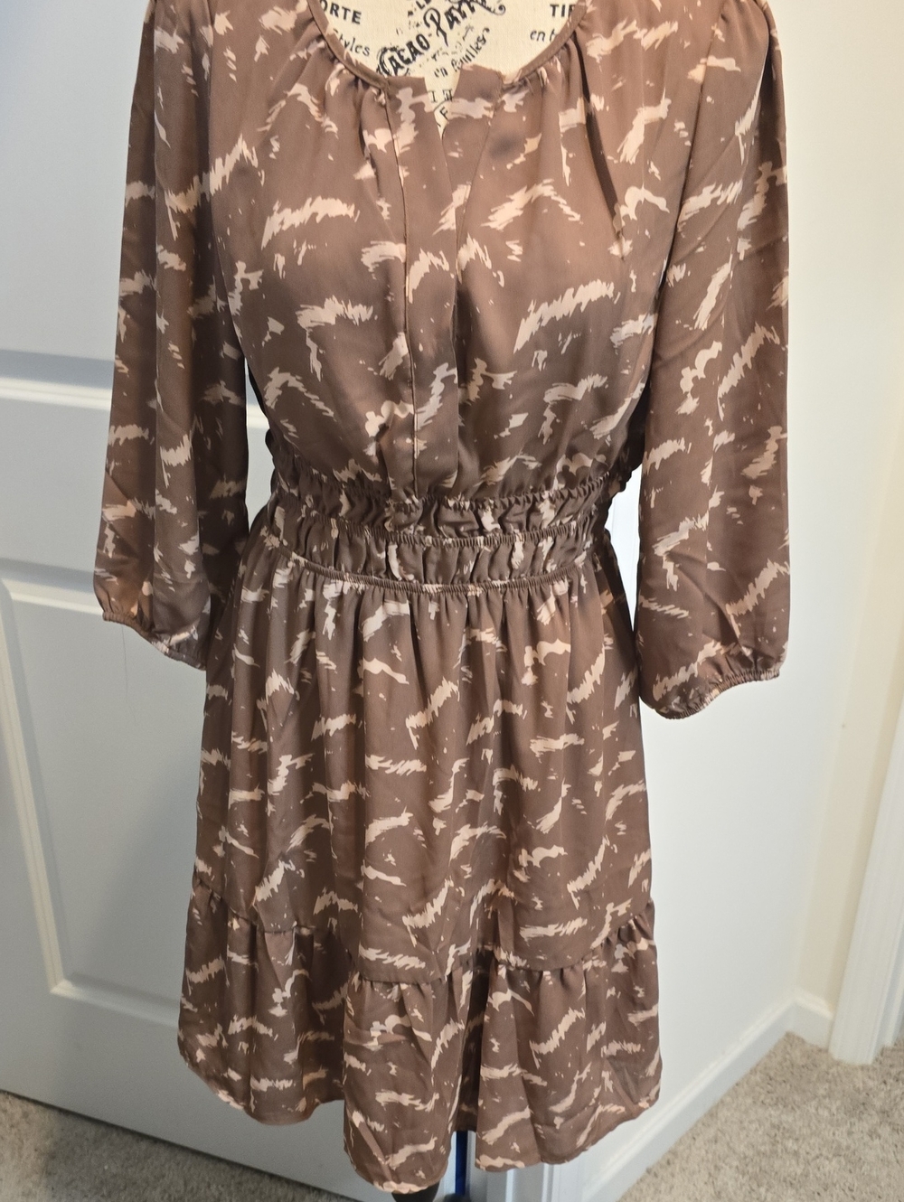 Gilli Taupe and Cream Printed Elastic-Waist Mini Dress